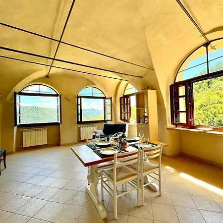 La Finestra Sul Valle Holiday home